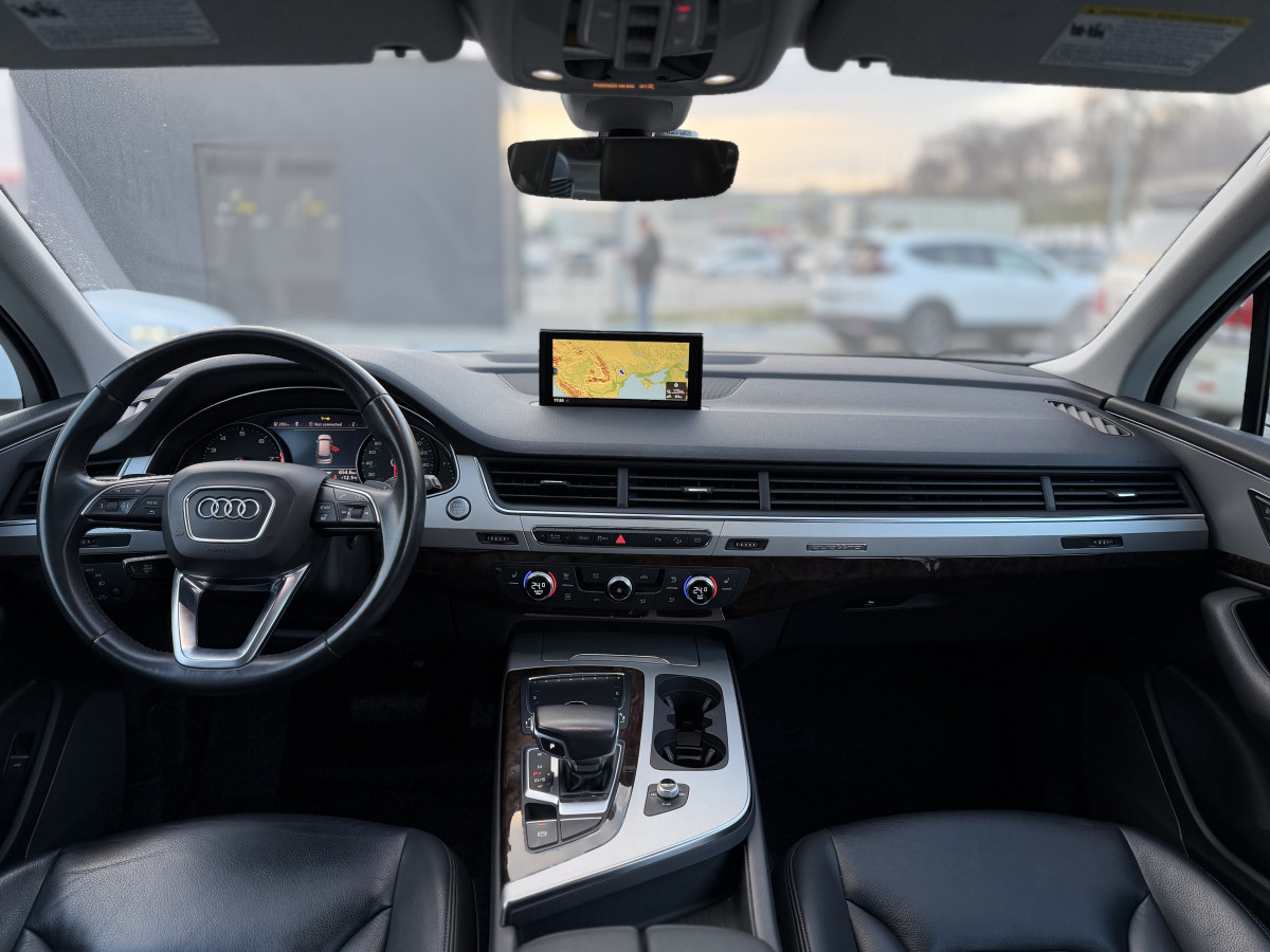 Audi Q7 7 Locuri
